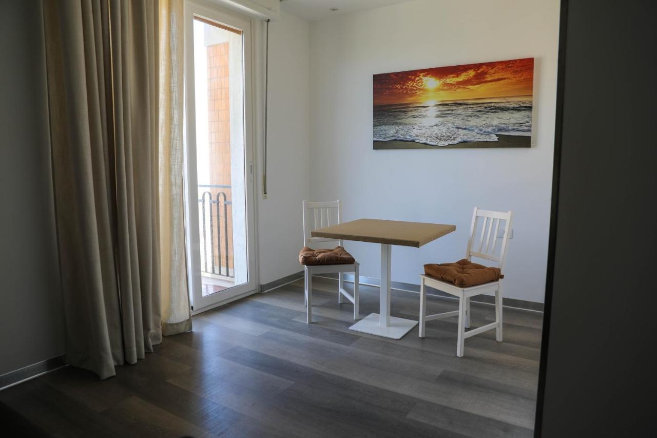 Interno 11 City View With Kitchen - 70 Mq Bari Dış mekan fotoğraf